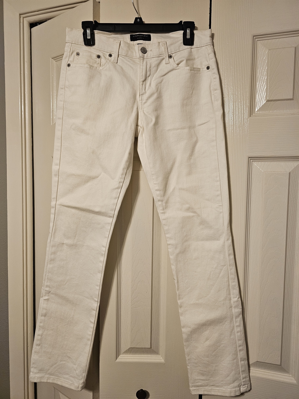 Banana Republic Women’s White Girlfriend Jeans